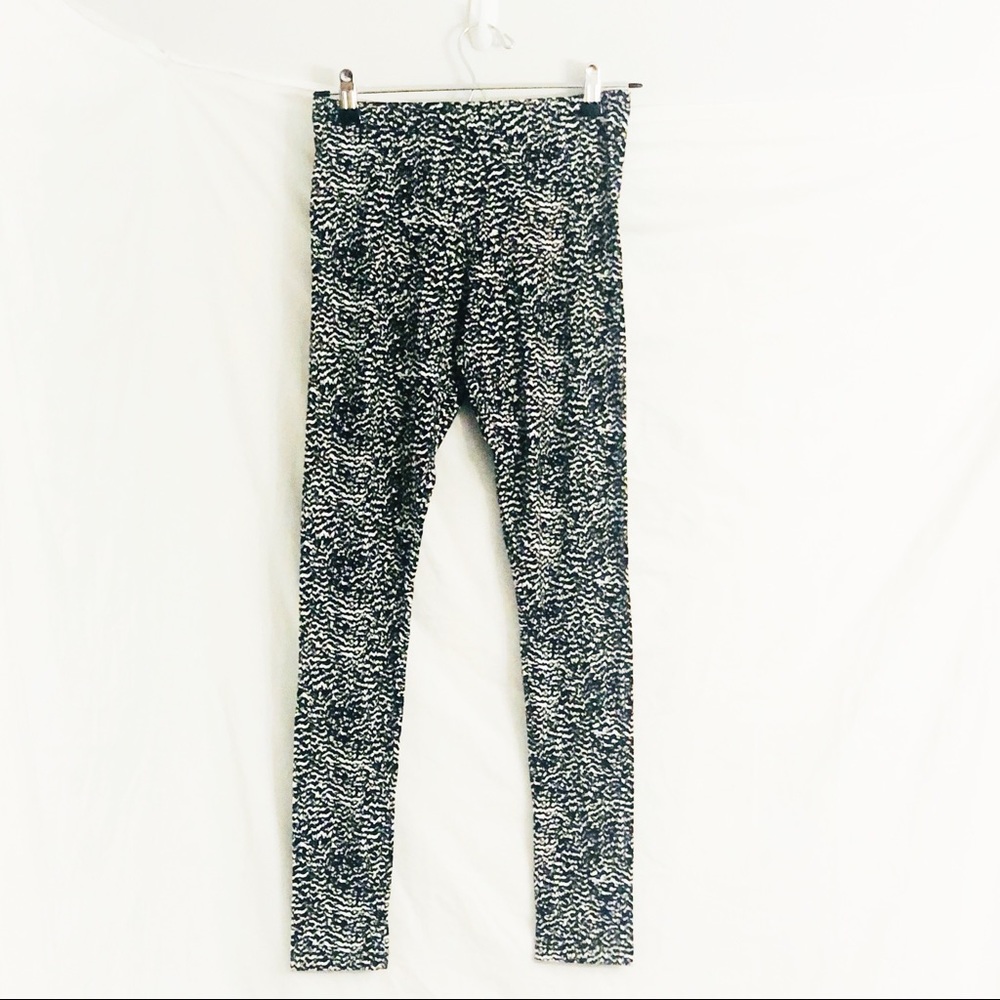 H&M Black and White Leggings Size Small